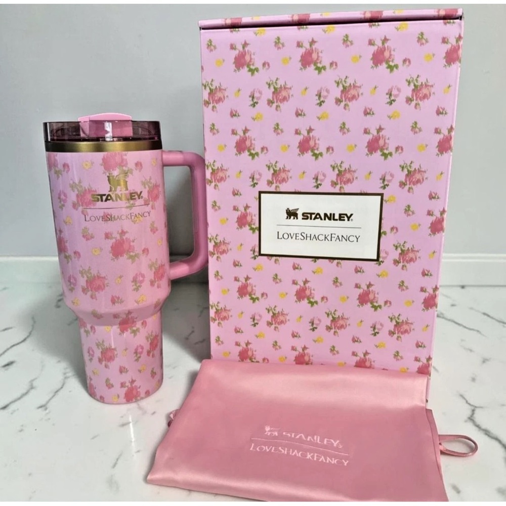 Stanley Pink Floral Travel Mug with Matching Pouch and Box. Ibiza Sunset 40oz